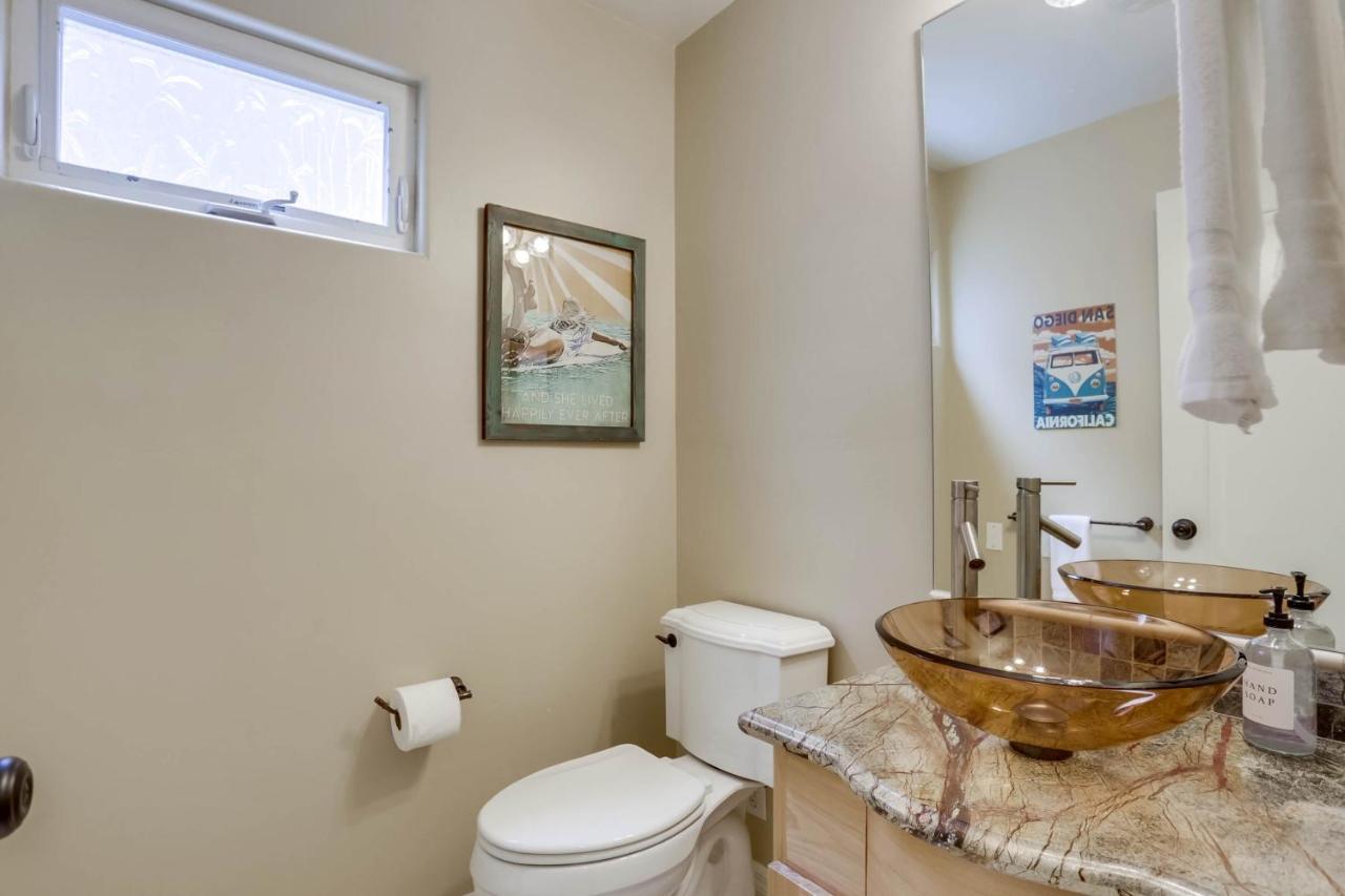 Stunning Ocean View Home W Rooftop Terrace, Firepit, Fast Wifi, Ac & Parking! San Diego Eksteriør billede